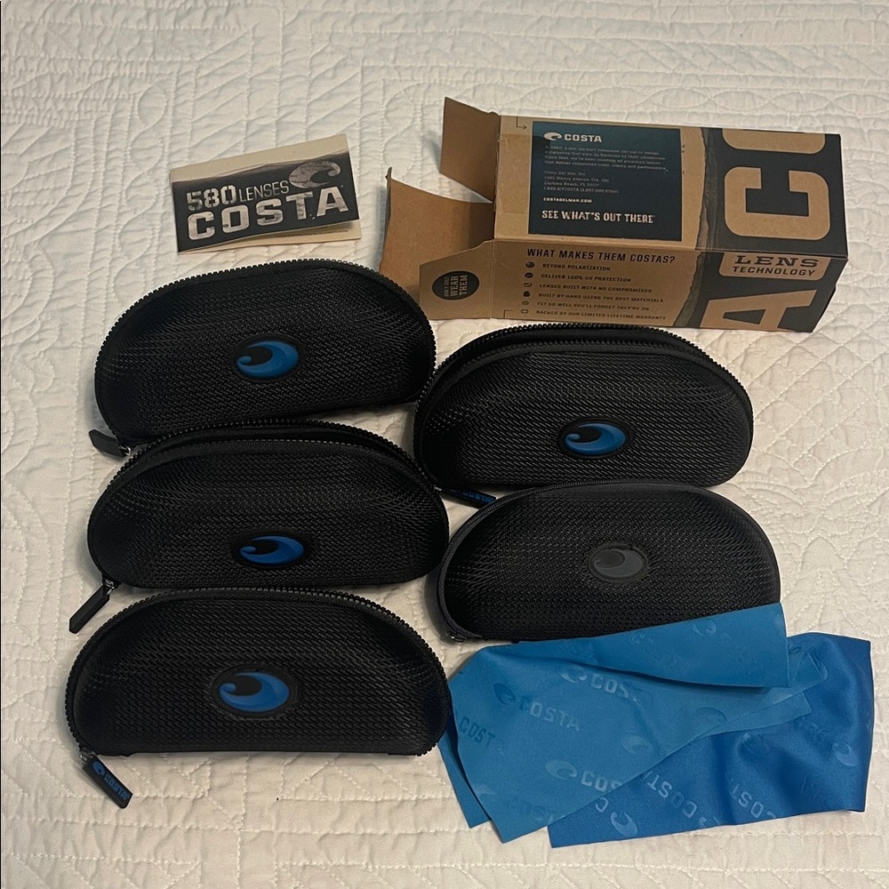 Costa Del Mar Black Sunglasses Zipper Cases with Blue and Black Accents
